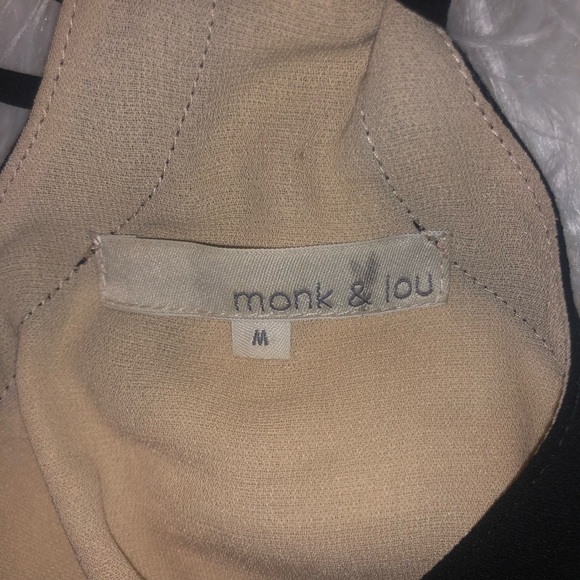 Monk & Lou Womanʻs Tan and Black tank top size Medium.  Spaghetti straps - Picture 5 of 9